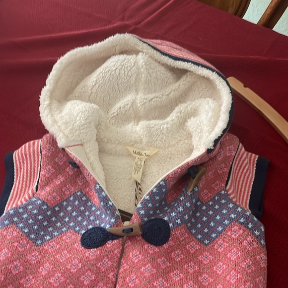Matilda Jane girls vest.  Size 6 and perfect for Fall days. - Picture 4 of 6